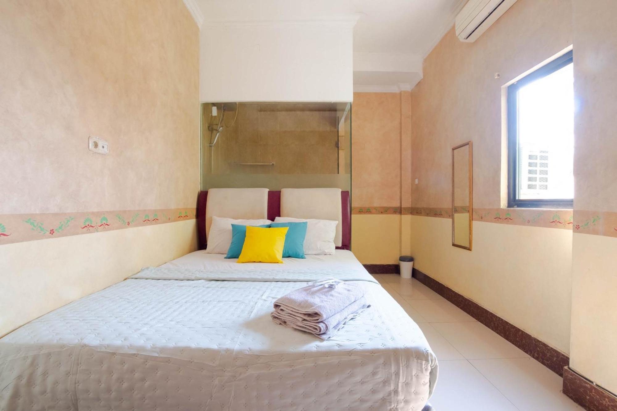Nusa Indah Syariah Hotel Bandara By Abdihome Tangerang Exterior foto
